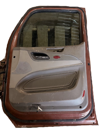 R25-1286-001R Genuine Peterbilt Right Front Red Door - Second Truck Parts
