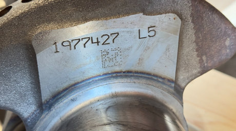 1977427 Genuine Paccar Engine Crankshaft - Second Truck Parts