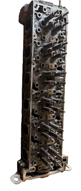 A 472 016 01 33 Genuine Detroit Diesel Cylinder Head - Second Truck Parts