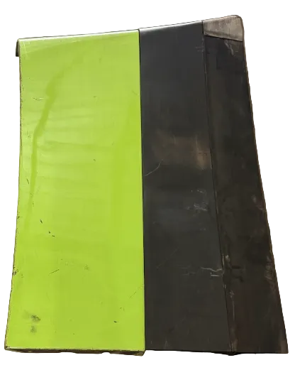T33-1067 Genuine Kenworth Left Side Extender Assembly Sleeper Upper - Second Truck Parts