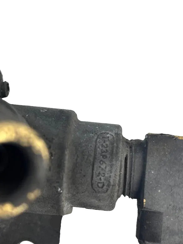K222388-00 Genuine Bendix Double Check Valve DC-4
