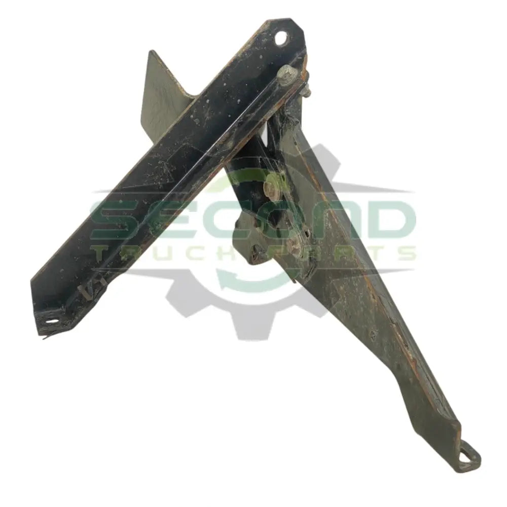 A 17 19798 000 Genuine Paccar Right Hood Support Bracket - Brackets