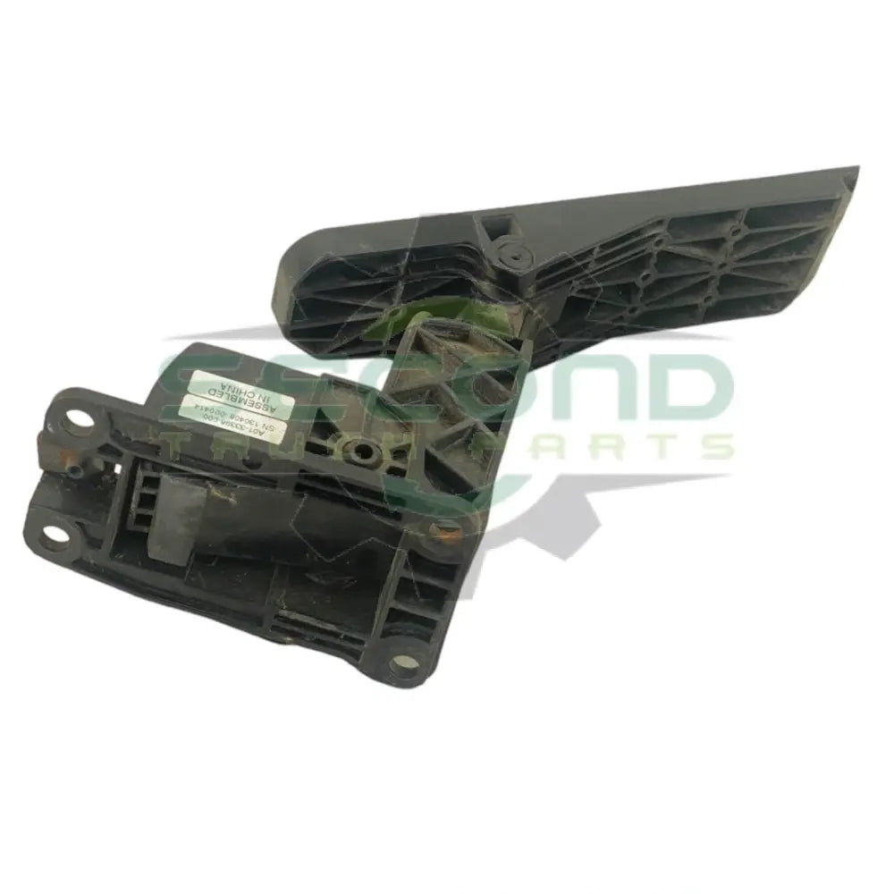 A01-34090-000 Genuine Freightliner Accelerator Pedal - Other Truck Parts