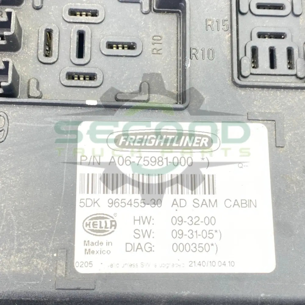 A06-75981-004 Genuine Freightliner Fuse Box Power Distribution Module - Fuse Boxes