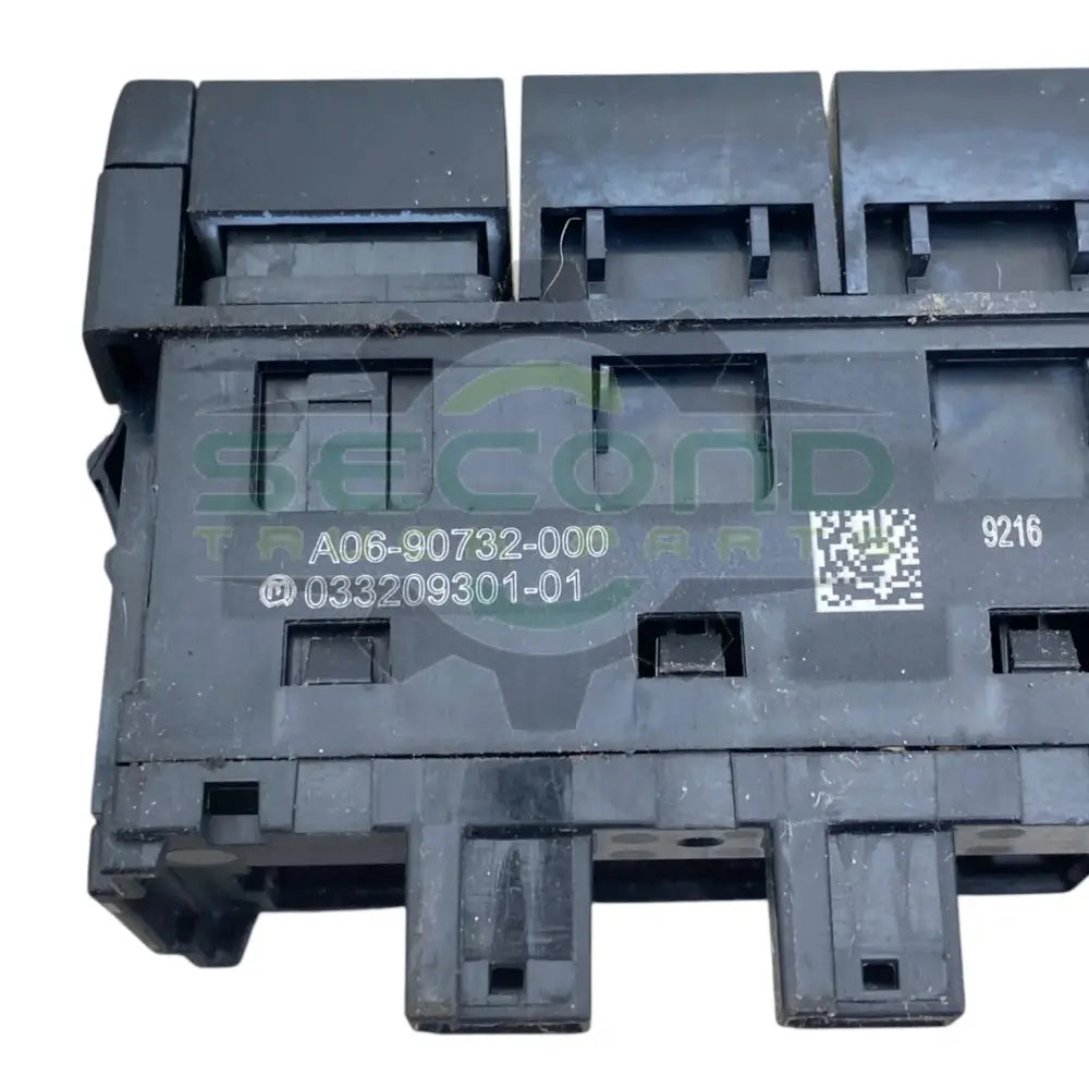 A06-90732-000 Genuine Freightliner Rocker Switch Panel - Second Truck Parts