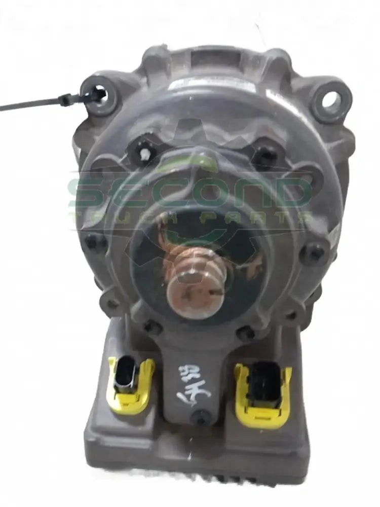 Active Steering electric motor with ECU OEM 24205438D8 - Second Truck Parts