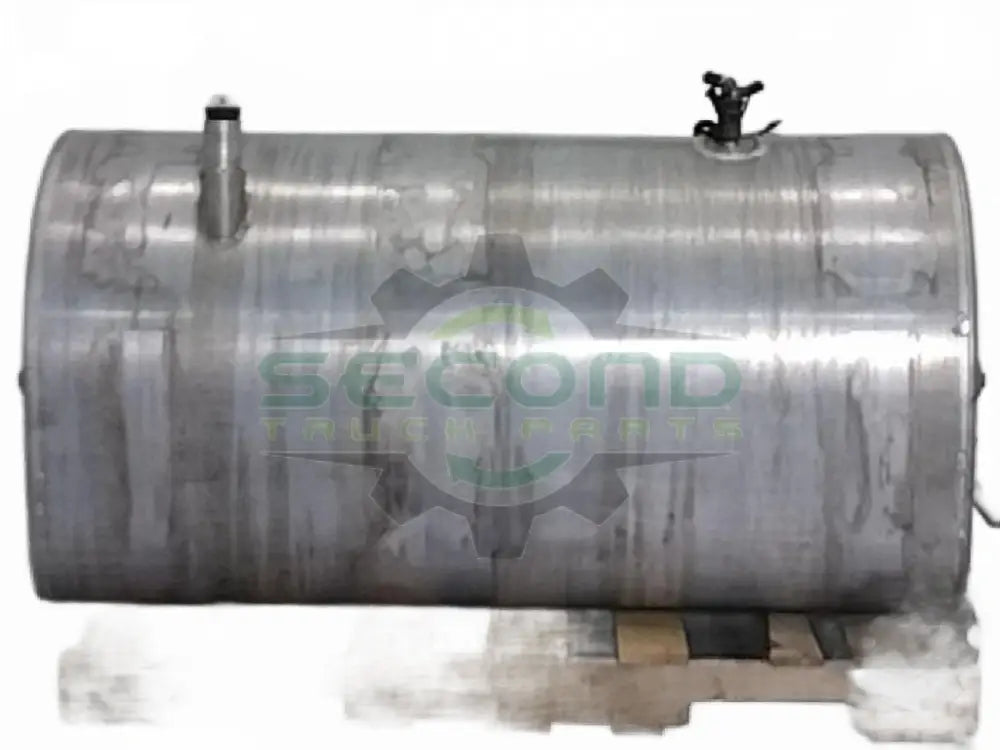 Aluminum LH Dshaped fuel tank measures 26" x 51" 125 gallon with - Second Truck Parts