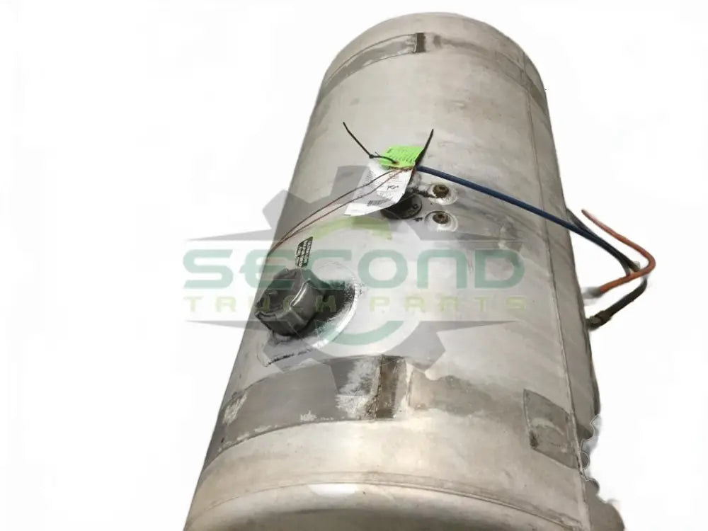 Aluminum LH Fuel Tank measures 25" x 50" 100 gallon rear filler - Second Truck Parts