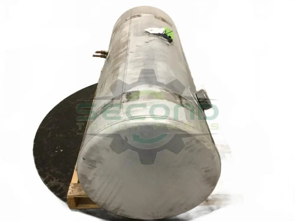Aluminum LH Fuel Tank measures 25" x 70" 140 gallon with front - Second Truck Parts