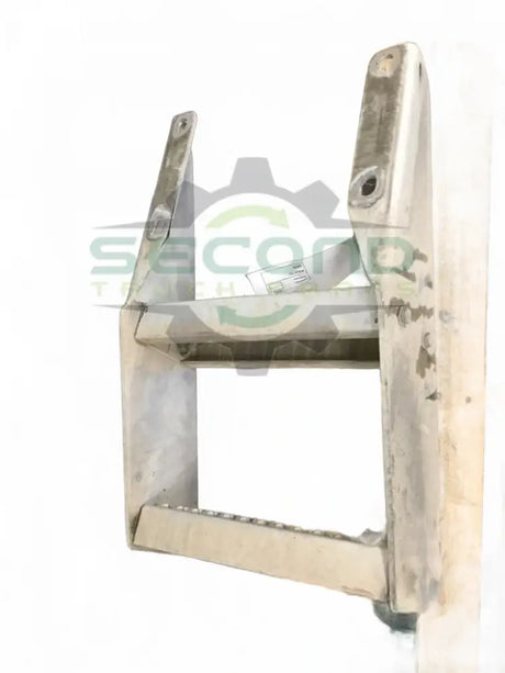 Aluminum LH mounted chassis steps OEM - Second Truck Parts