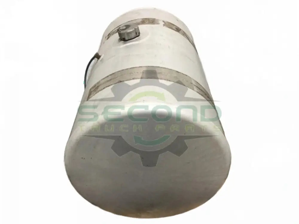 Aluminum RH Fuel Tank measures 25" x 38" 80 gallon Front filler - Second Truck Parts