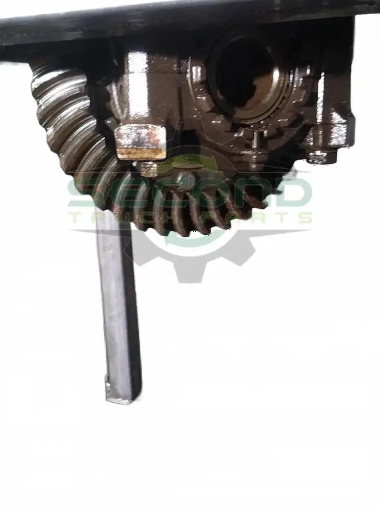 Complete Meritor Carrier assembly in 3 OEM - Second Truck Parts