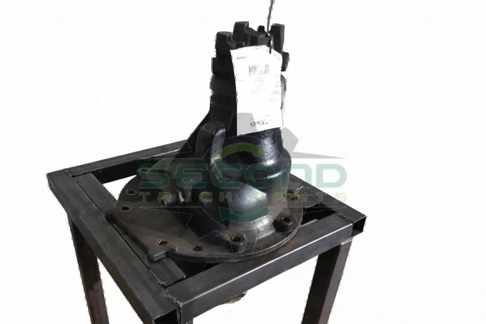 Complete Meritor Carrier Assembly S/N SFOR02584238 in 2 OEM 21565318 - Second Truck Parts