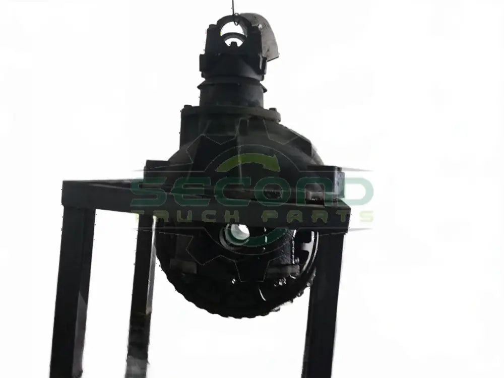 Complete Meritor MA-40-165 Carrier Assembly in 2 OEM 22069228 - Second Truck Parts