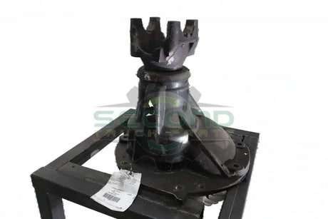 Complete Meritor MT40-14X3D Carrier in 2 OEM A28-3200-A-8269 - Second Truck Parts