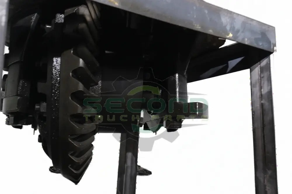 Complete Meritor RS23-160 Carrier in 2 OEM 8235-A23200E2137 - Second Truck Parts