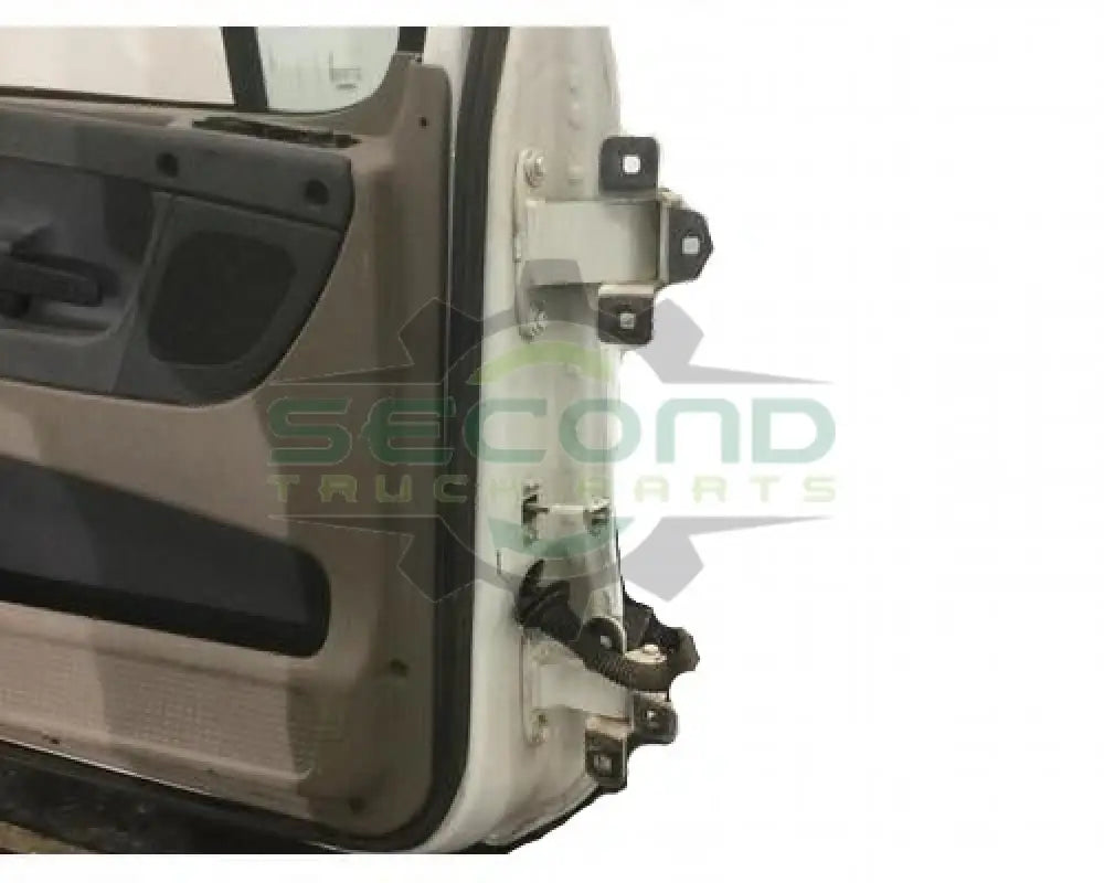 Complete RH door assembly off of 10’ FTL Cascadia OEM - Doors