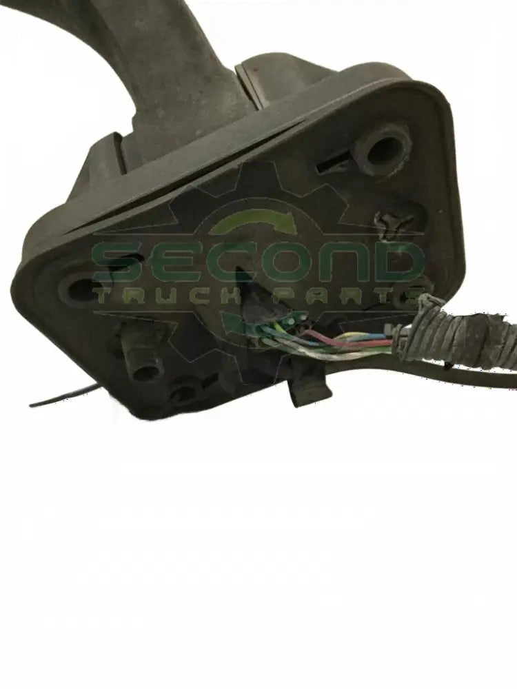 Complete RH mirror assembly OEM - Second Truck Parts