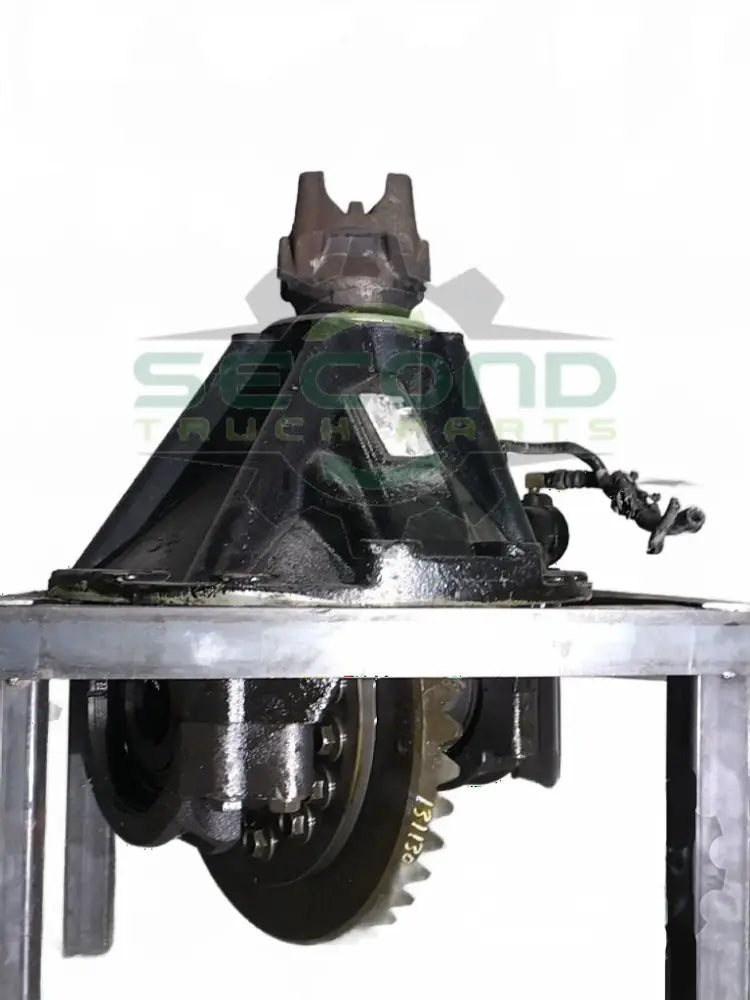 Complete Spicer S23-190D Carriers in 3 OEM - Second Truck Parts