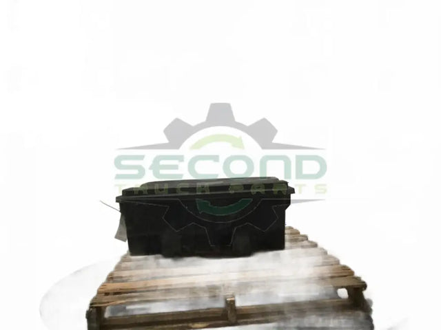 Composite Chassis Mounted Battery Box with composite Lid OEM - Second Truck Parts