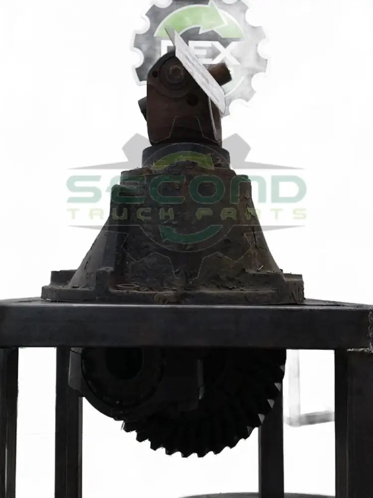 Dana RS404 rear rear differential carrier OEM - Second Truck Parts