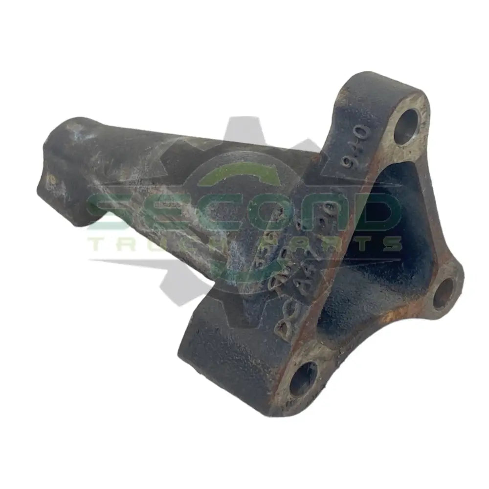 DDE A4712031940 Genuine Detroit Diesel Radiator Tie Rod Bracket - Tie Rods