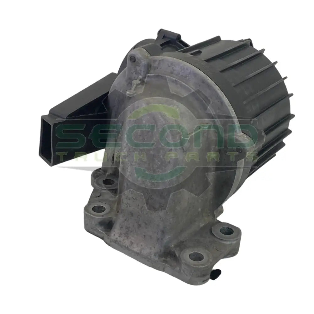 DDE EA4720108262 Genuine Freightliner Oil Seperator - Other Truck Parts