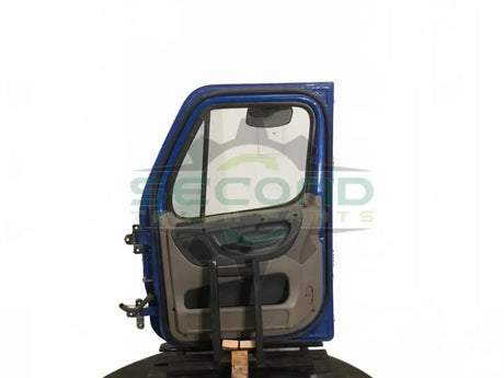 Door RH assembly off of 11' FTL Cascadia OEM - Second Truck Parts