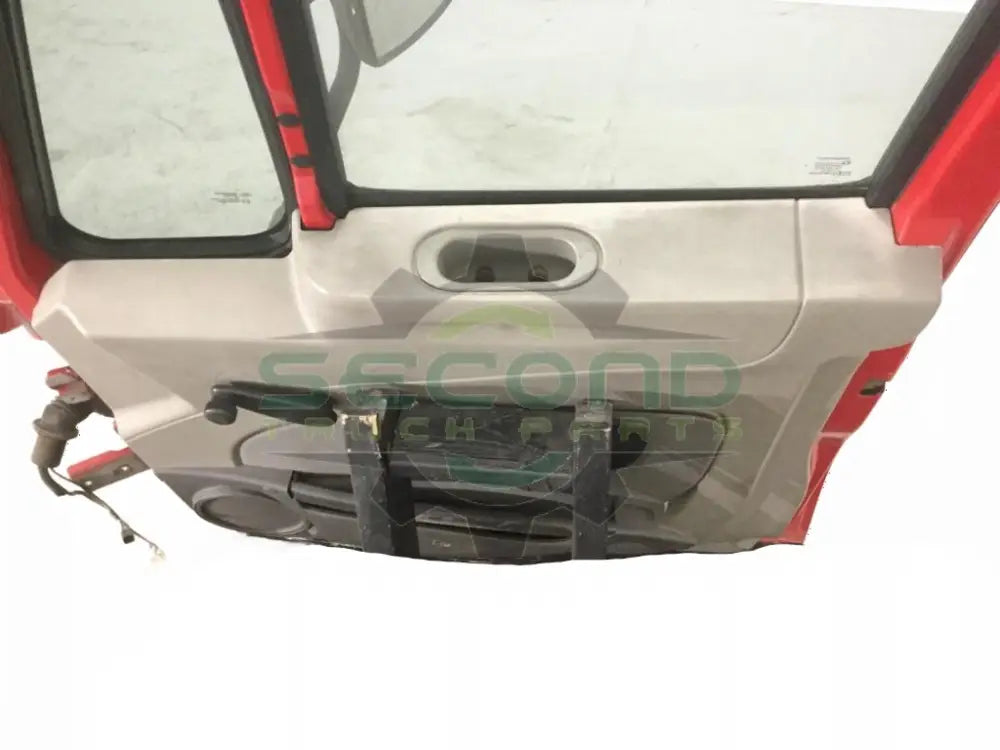 Door RH assembly off of 12' INTL Prostar+ OEM - Second Truck Parts