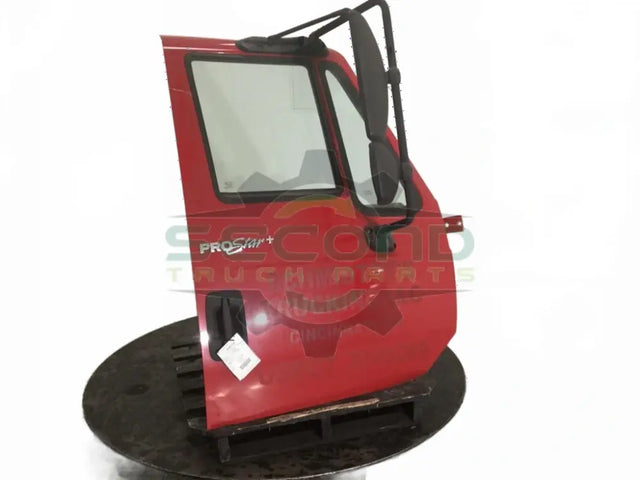 Door RH assembly off of 12' INTL Prostar+ OEM - Second Truck Parts