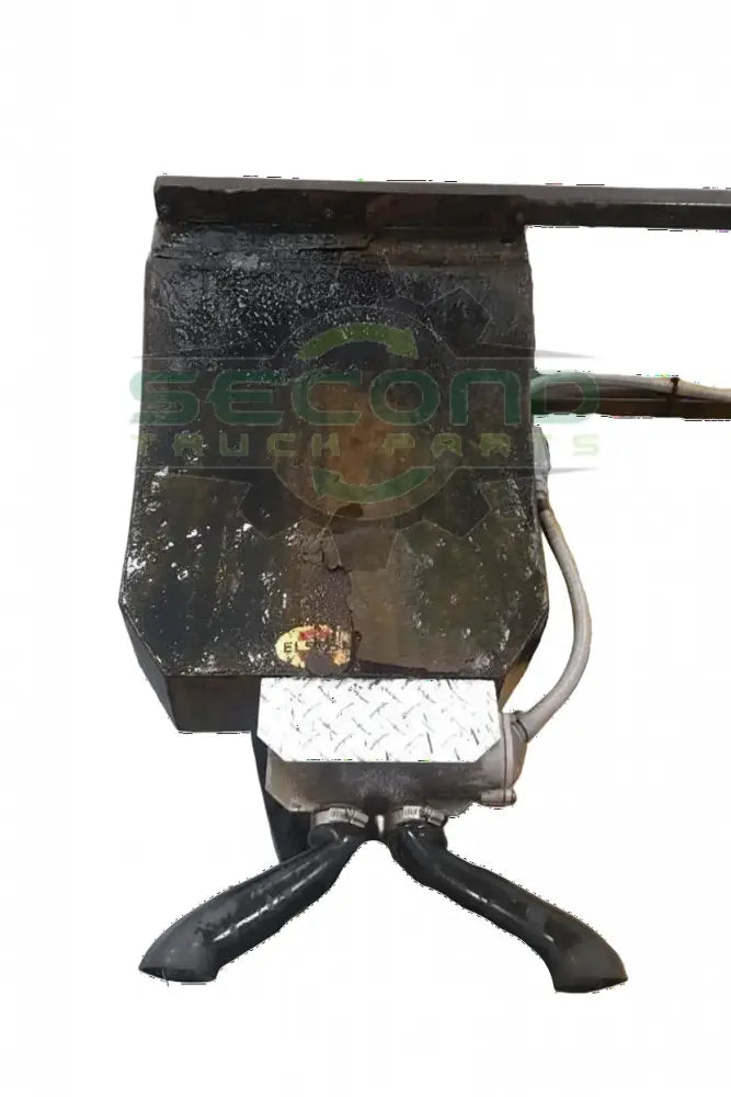 Elston Traction sander for rear of truck OEM - Second Truck Parts