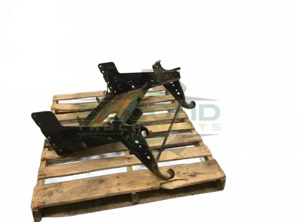 Freightliner Steel battery box off of '10 Cascadia OEM - Second Truck Parts