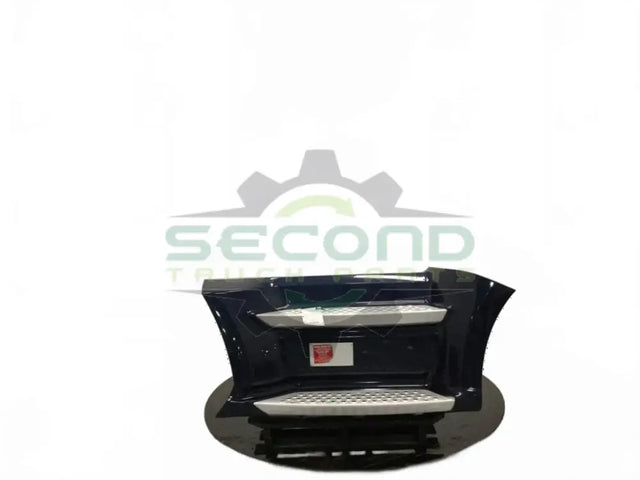 Front KW T700 RH chassis fairing with steps OEM - Second Truck Parts