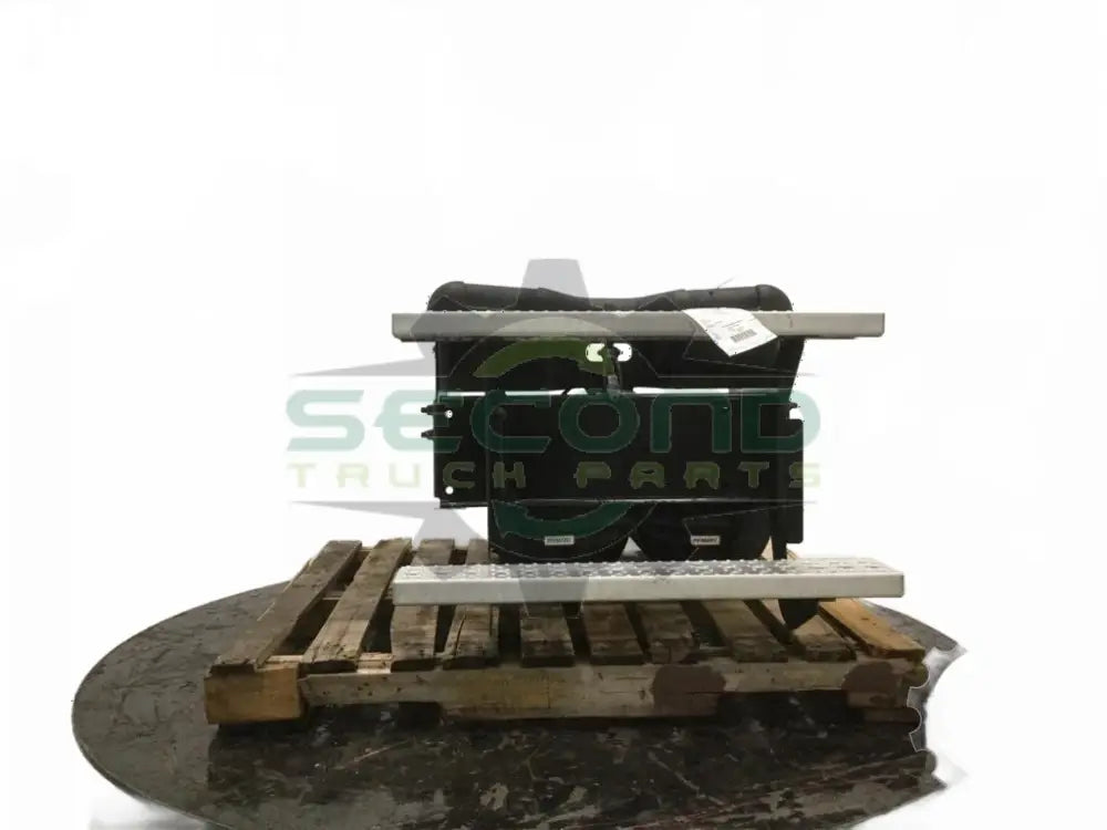Ftl 14' Cascadia Steel Battery Box with composite lid x2 air tanks - Second Truck Parts