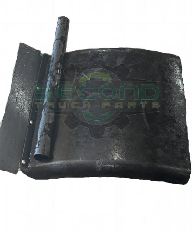 562.9008 Genuine Automann Right Quarter Fender - Second Truck Parts