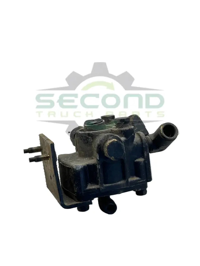 T-111918-A Genuine Bendix Air Brake Relay Valve - Second Truck Parts