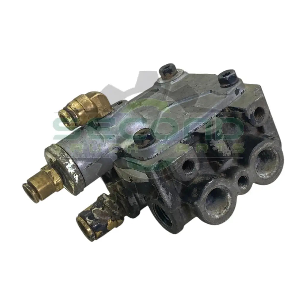 5013270 Genuine Bendix Air Brake Relay Valve - Second Truck Parts