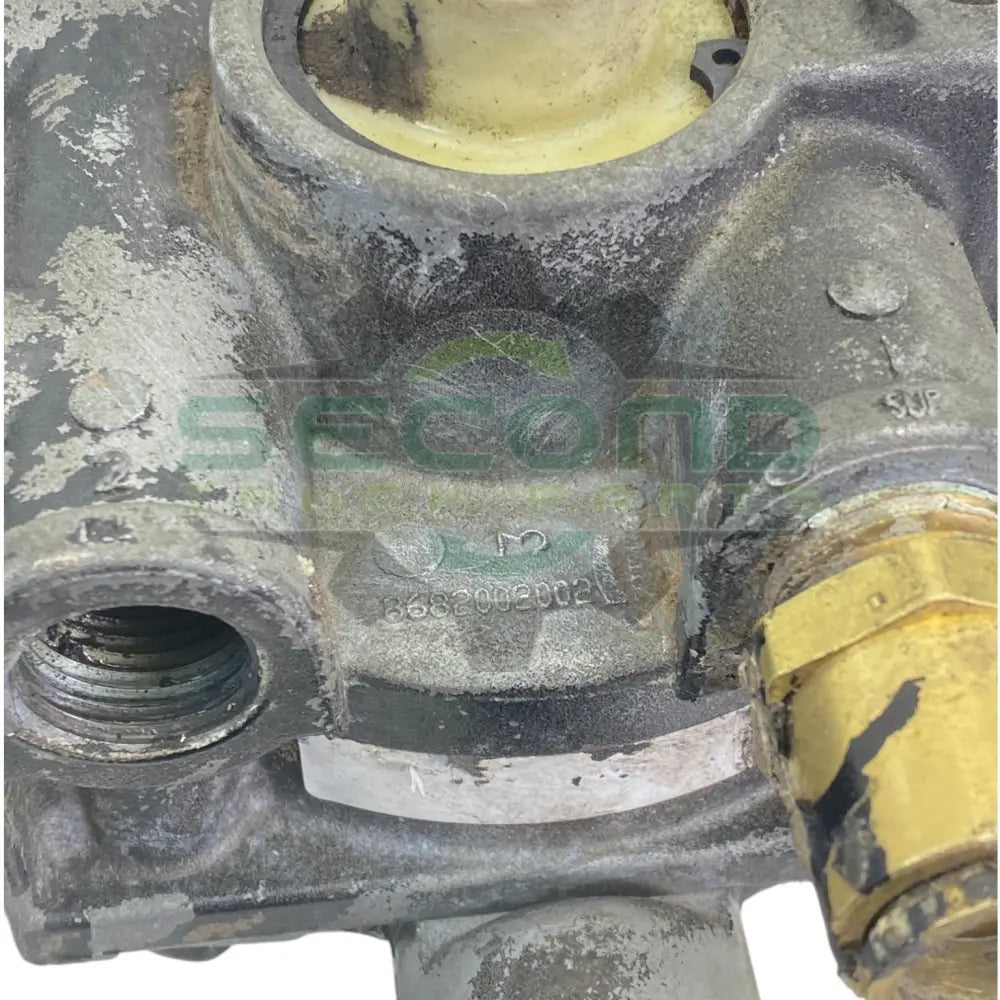 5013270 Genuine Bendix Air Brake Relay Valve - Second Truck Parts