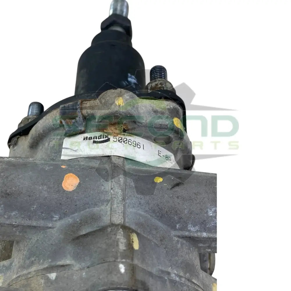 5006961 Genuine Bendix Foot Brake Valve - Second Truck Parts