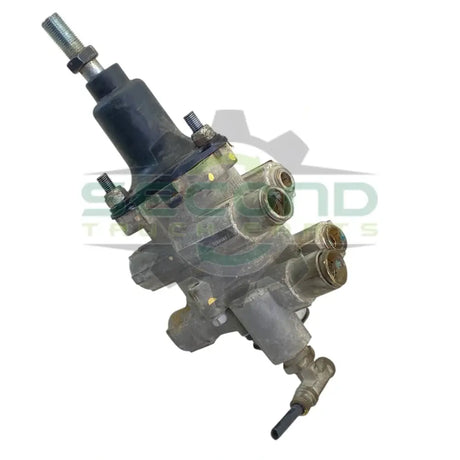 5006961 Genuine Bendix Foot Brake Valve - Second Truck Parts