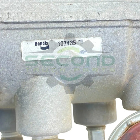 107435 Genuine Bendix Foot Brake Valve - Second Truck Parts