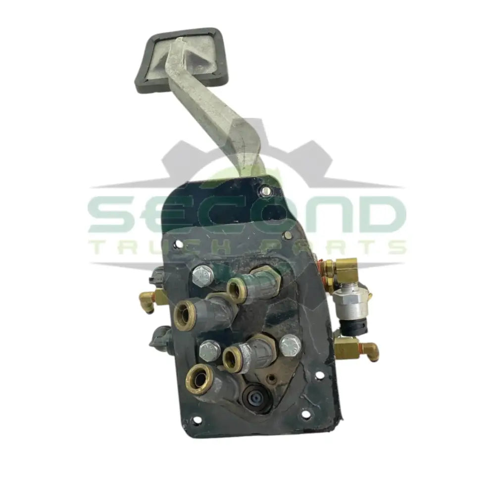 107435 Genuine Bendix Foot Brake Valve - Second Truck Parts