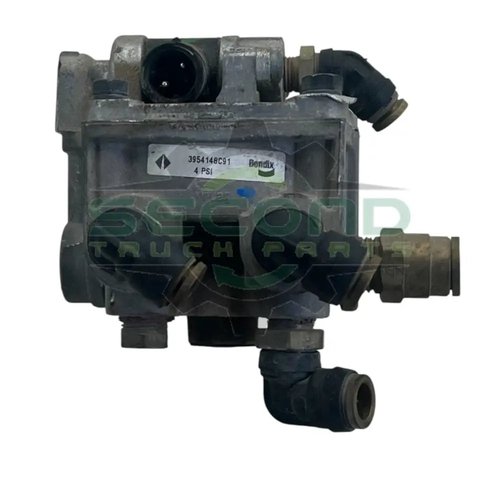 3954148C91 Genuine Bendix Relay Valve ATR-6 - Second Truck Parts