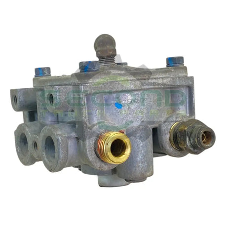 803115 Genuine Bendix Relay Valve - Second Truck Parts