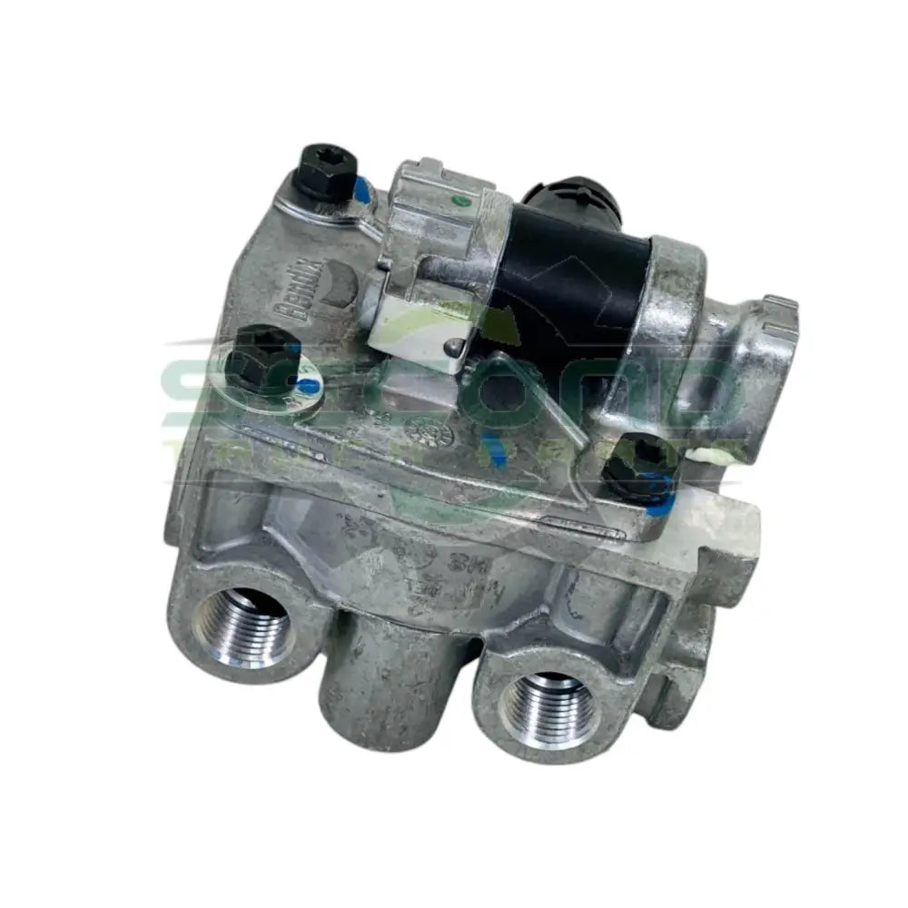 K070951 Genuine Bendix Traction Relay Valve - Second Truck Parts