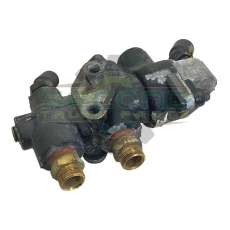 D522735 Genuine Bendix Tractor Protection Valve - Second Truck Parts