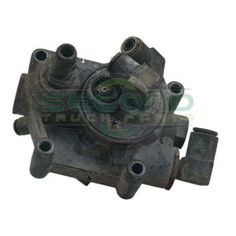 T-112852-B Genuine Bendix Tractor Protection Valve - Second Truck Parts