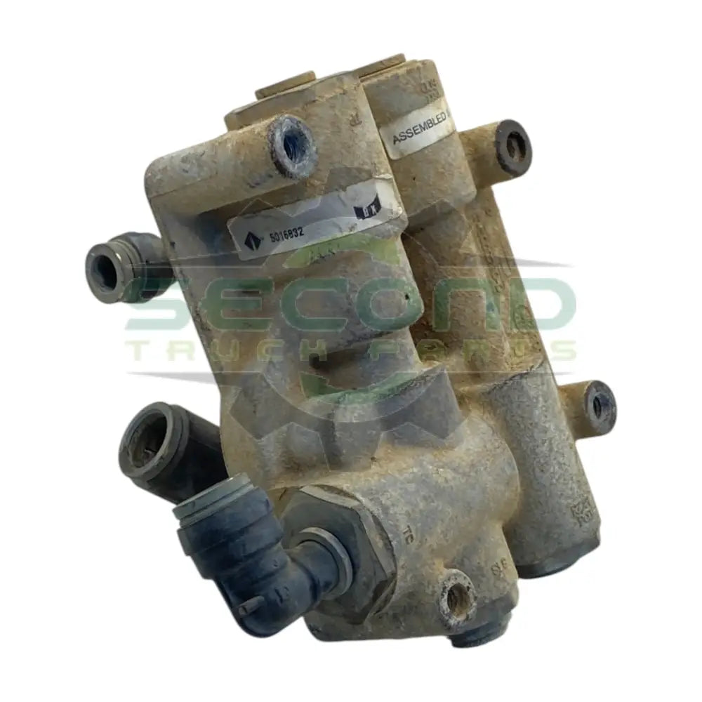 5016832 Genuine Bendix Tractor Protection Valve - Second Truck Parts