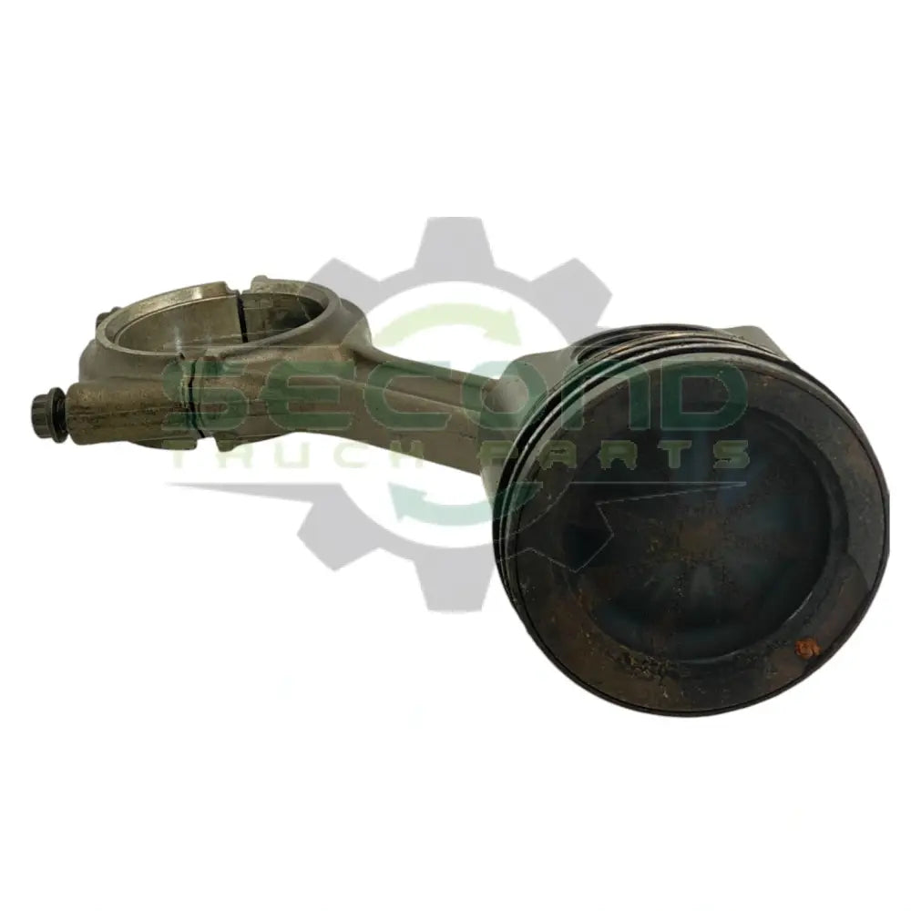 R47101 Genuine Detroit Diesel Connecting Rod With Piston - Second Truck Parts