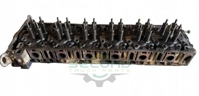 A 472 016 01 33 Genuine Detroit Diesel Cylinder Head - Second Truck Parts